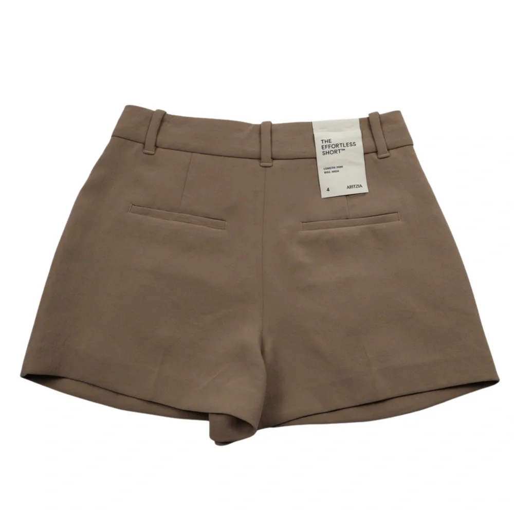 Aritzia Tailored High Rise Khaki Shorts Size 4 - Picture 2 of 13